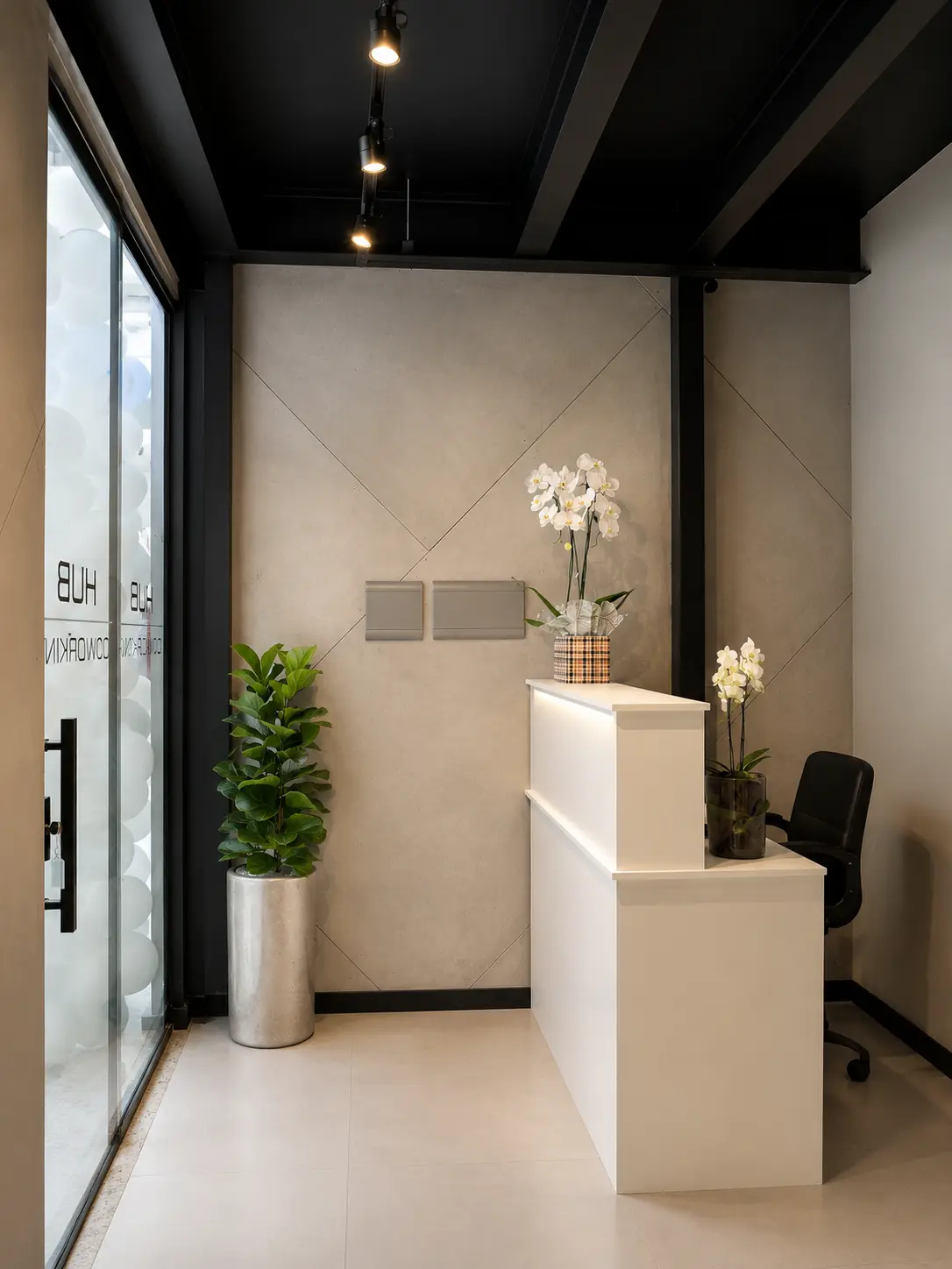 Interior do Hub Coworking em Guararema